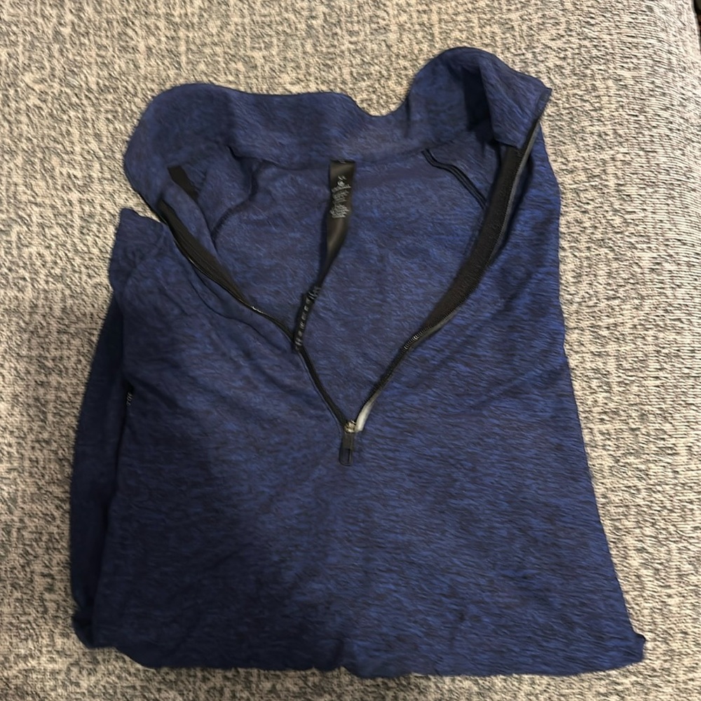 Lululemon stretch pullover / activewear